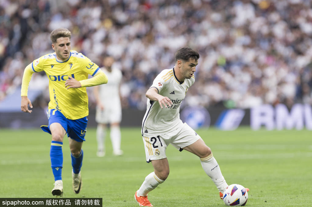 社交平台暗 社交平台暗